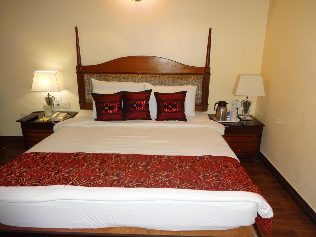 Hotel Babylon International Rāipur Chambre photo