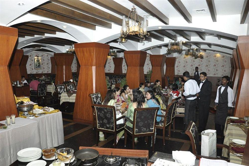 Hotel Babylon International Rāipur Extérieur photo