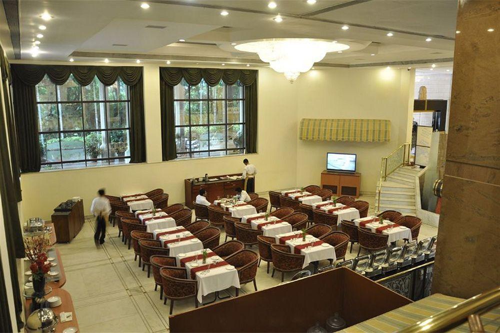 Hotel Babylon International Rāipur Extérieur photo